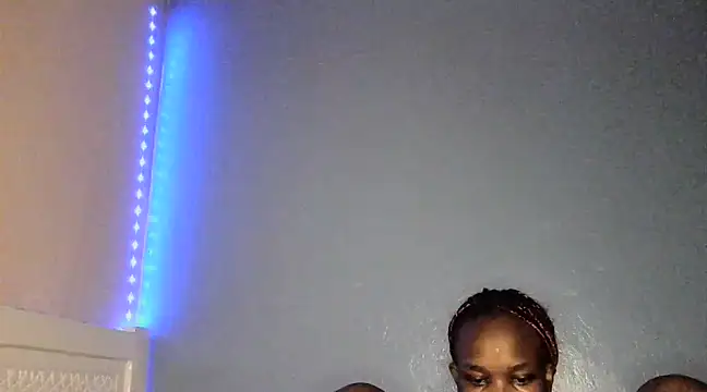 Snapshot of cyberbunnie chatting on March 4, 11:29 am cyberbunnie online show from March 4, 11:29 am