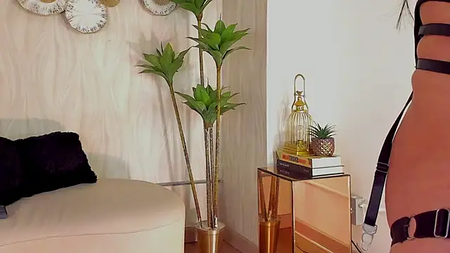 Charlotte  08 online show from February 12, 3:28 am