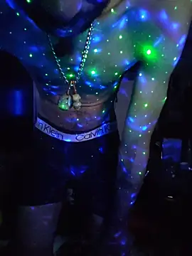 Sir-meltsclearrockzalot online show from October 21, 8:36 am