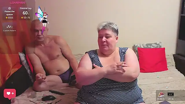 Snapshot of Baunti5555 chatting on November 14, 8:29 am Baunti5555 online show from November 14, 8:29 am