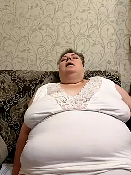 Snapshot of Baunti5555 chatting on January 7, 4:34 pm Baunti5555 online show from January 7, 4:34 pm