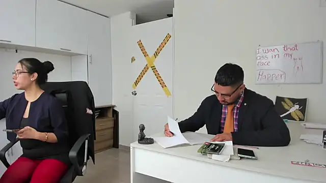 Snapshot of susana_monroy chatting on December 5, 5:22 pm susana monroy online show from December 5, 5:22 pm