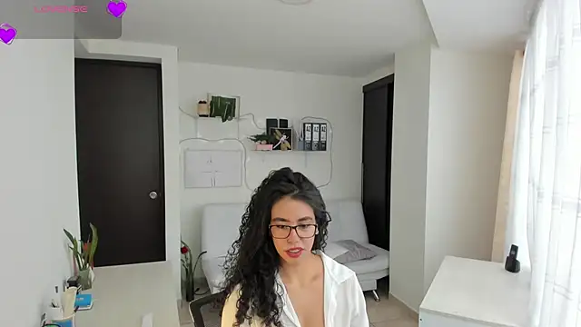 susana monroy online show from June 1, 7:13 pm