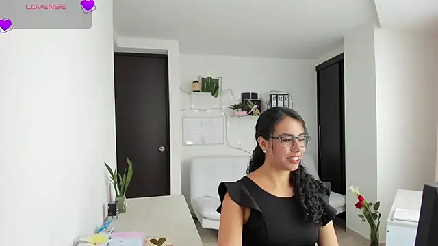 susana monroy online show from June 2, 6:30 pm