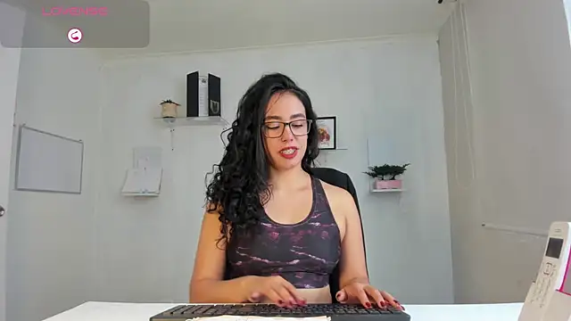 Snapshot of susana_monroy chatting on September 26, 8:05 pm susana monroy online show from September 26, 8:05 pm