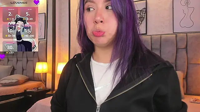 sweet--emily online show from March 13, 9:21 am