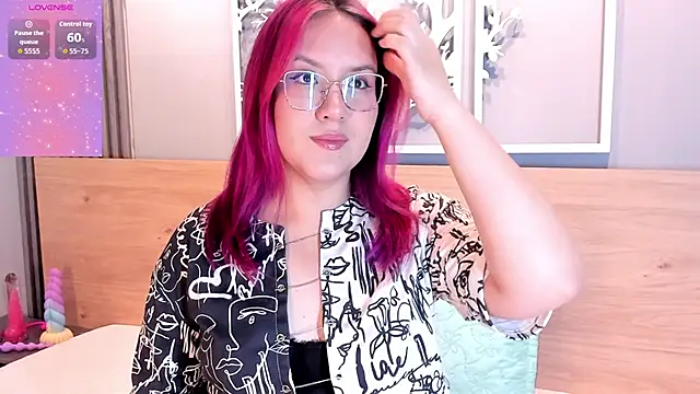 sweet--emily online show from November 16, 5:01 am