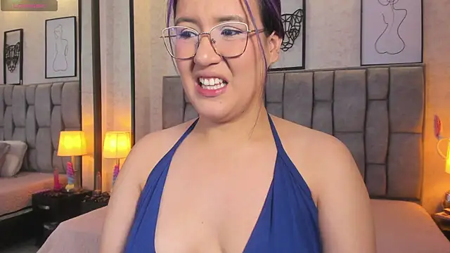 sweet--emily online show from March 20, 4:29 am