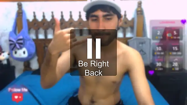 Snapshot of MilanZaire chatting on March 4, 3:33 am MilanZaire online show from March 4, 3:33 am