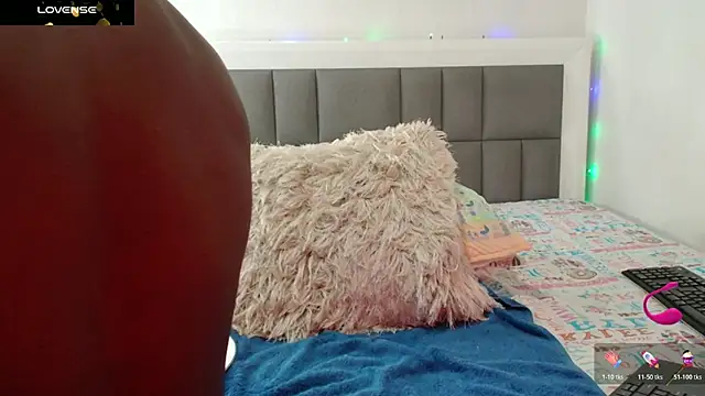 nicolaskan online show from February 25, 12:38 pm