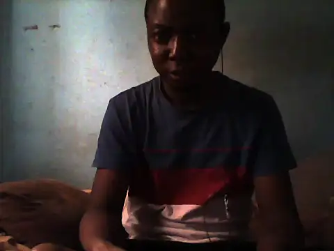 Snapshot of little__joy chatting on February 22, 1:57 pm little  joy online show from February 22, 1:57 pm