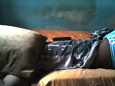 Snapshot of little__joy chatting on December 2, 12:18 pm little joy online show from December 2, 12:18 pm