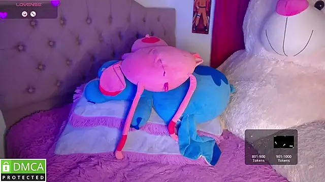 KittyHot20 online show from December 15, 10:15 pm