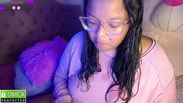 KittyHot20 online show from October 12, 2:02 am