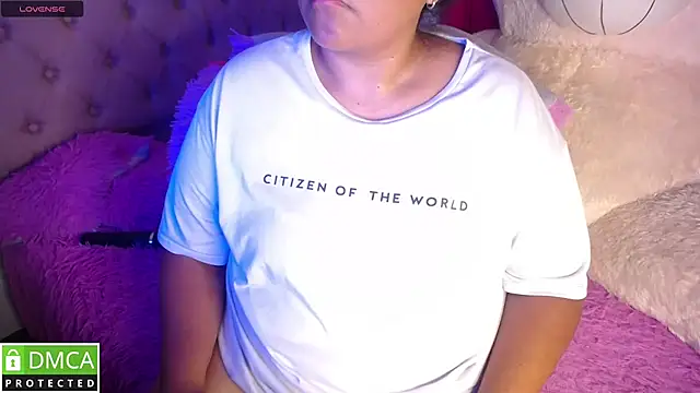 KittyHot20 online show from November 21, 7:57 pm