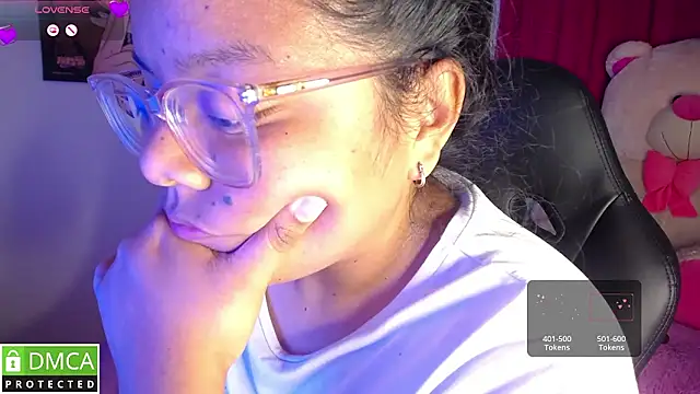 KittyHot20 online show from October 6, 4:13 am