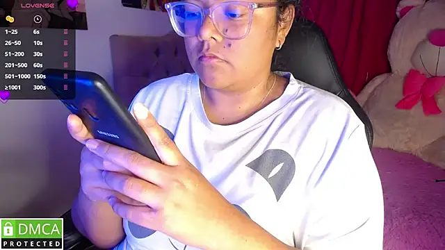 KittyHot20 online show from September 26, 1:56 am