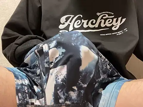 Snapshot of lkun9 chatting on October 30, 3:20 pm lkun9 online show from October 30, 3:20 pm