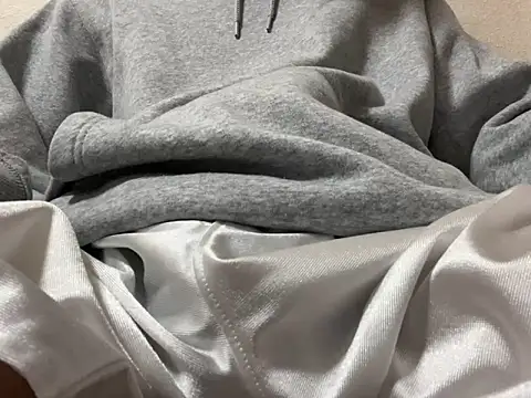 Snapshot of lkun9 chatting on February 4, 3:47 pm lkun9 online show from February 4, 3:47 pm