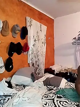 Snapshot of Negroricobaby chatting on February 27, 5:26 pm Negroricobaby online show from February 27, 5:26 pm