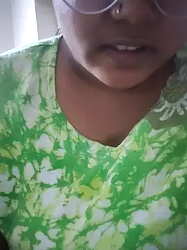 Krishporn online show from November 2, 12:10 pm