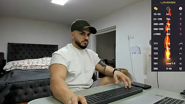 supermanboy94 online show from March 27, 6:44 am