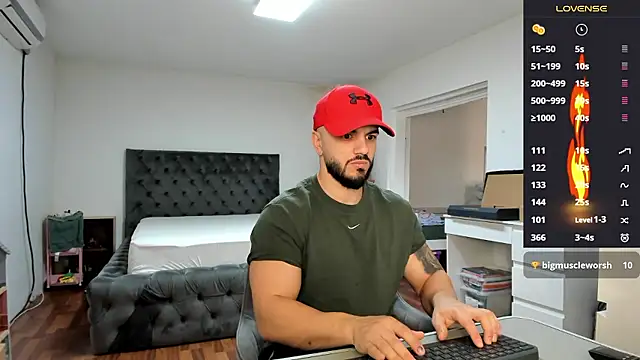 supermanboy94 online show from January 9, 7:37 am