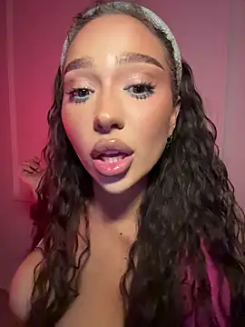 CardiSweetBaby online show from March 1, 10:21 pm