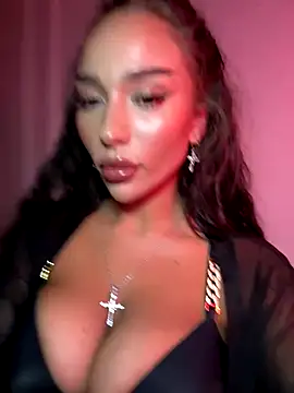 Snapshot of CardiSweetBaby chatting on November 26, 8:09 pm CardiSweetBaby online show from November 26, 8:09 pm