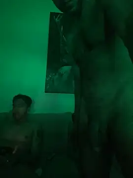 Snapshot of GalacticoInter chatting on November 22, 8:13 am GalacticoInter online show from November 22, 8:13 am