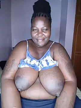 Snapshot of African_Bigass chatting on June 19, 8:09 am African Bigass online show from June 19, 8:09 am
