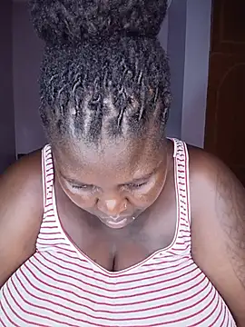 Snapshot of African_Bigass chatting on June 25, 1:27 pm African Bigass online show from June 25, 1:27 pm