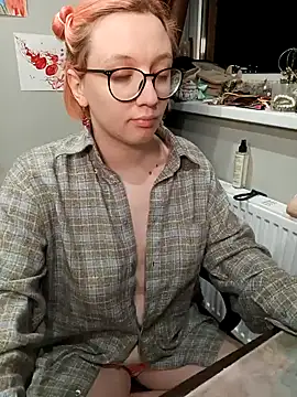 DeviJonson online show from December 1, 11:21 pm