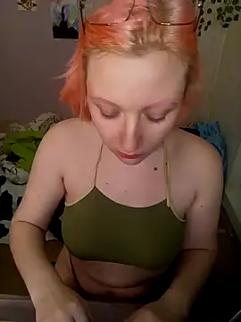 DeviJonson online show from January 19, 6:21 pm