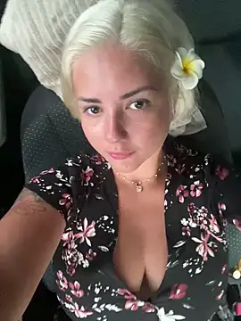 Snapshot of _morpho_ chatting on January 11, 12:12 am morpho online show from January 11, 12:12 am