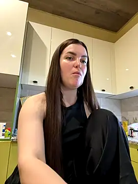 Karolina llove online show from November 15, 3:49 pm