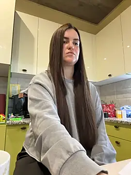 Karolina llove online show from November 6, 10:19 am