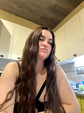 Karolina llove online show from November 16, 8:35 pm