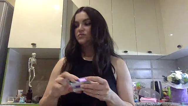 Karolina llove online show from October 8, 8:42 pm