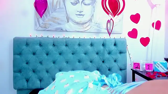 Snapshot of lina_bedoya_ chatting on February 14, 2:54 pm lina bedoya online show from February 14, 2:54 pm