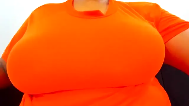 Kika teem online show from October 2, 6:11 pm