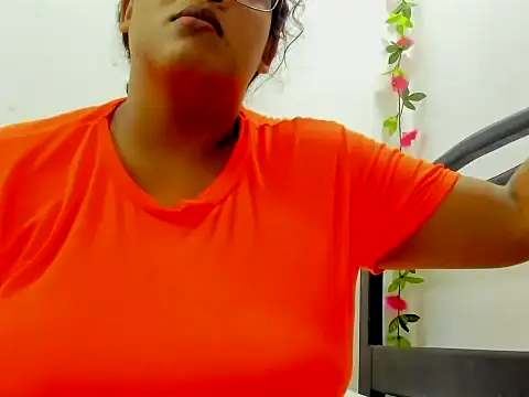 Kika teem online show from November 24, 11:27 pm