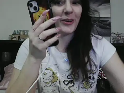 Snapshot of CrystalLakeXO chatting on March 13, 8:37 am CrystalLakeXO online show from March 13, 8:37 am
