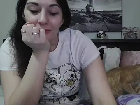 Snapshot of CrystalLakeXO chatting on March 14, 9:14 am CrystalLakeXO online show from March 14, 9:14 am
