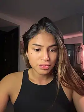 SaraParisi online show from January 8, 11:44 pm