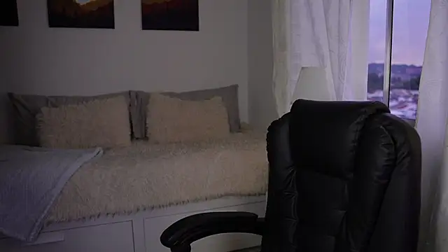 SaraParisi online show from October 25, 10:43 pm