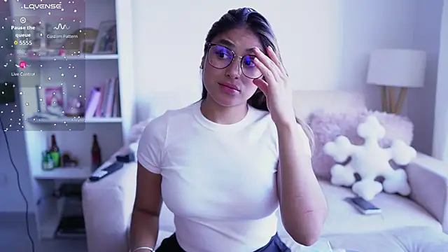 SaraParisi online show from October 21, 10:31 pm