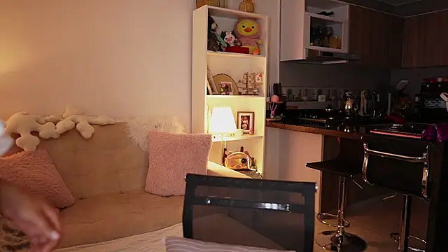 SaraParisi online show from February 12, 11:26 pm