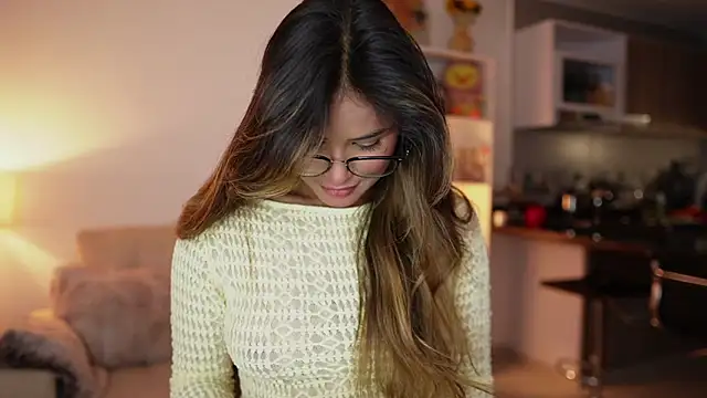 SaraParisi online show from February 5, 11:44 pm