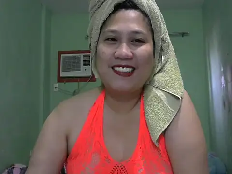 sweetsexysmile online show from February 4, 1:33 am